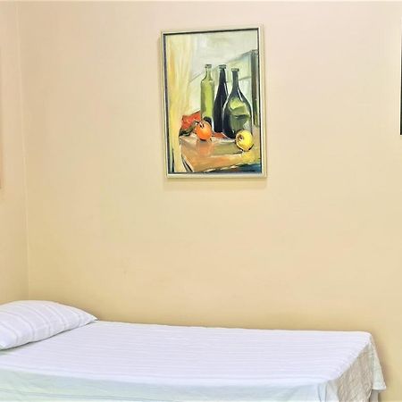 2V1 - Blloku Mac Apartman Tirana Kültér fotó
